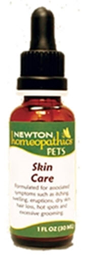 Helps relieve skin irritations from insect bites & stings. Excellent for flea bite dermatitis and mosquito bites, Available from www.carolesdoggieworld.com 